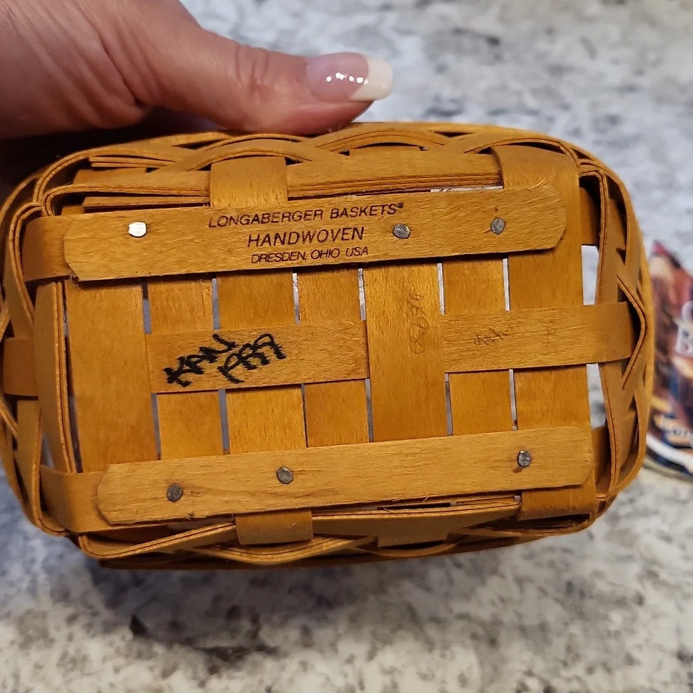 Longaberger Parsley Booking Basket with Liner & Pamphlet